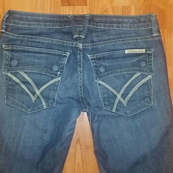 William Rast Belle flare - Picture 2 of 8